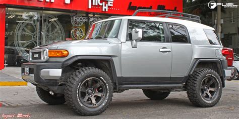 Fj Cruiser Standard Tyre Size at Irene Macias blog