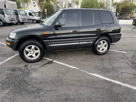 1998 Toyota RAV4 · Sport Utility 4D - Cars & Trucks - Los Angeles ...