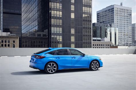 2025 Honda Civic Hatchback Debuts With Refreshed Styling, Google Built ...