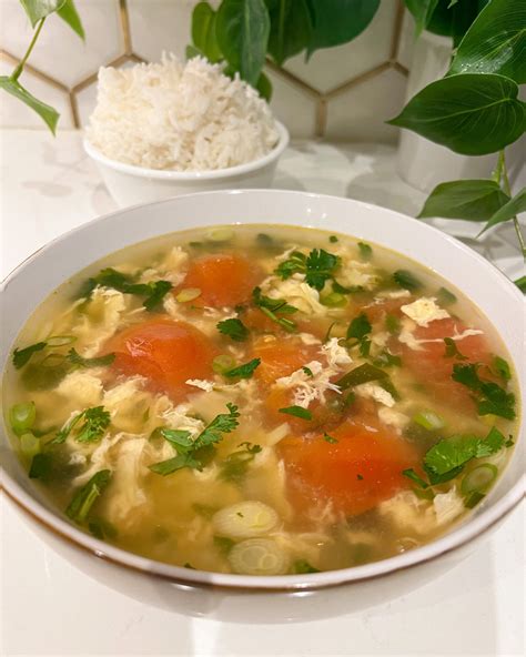 How to Make Canh Cà Chua Trứng (Tomato Egg Soup) - FeedMi