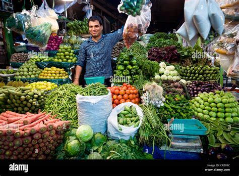 Vegetable market, Kolkata, Calcutta, West Bengal, India, Asia Stock ...