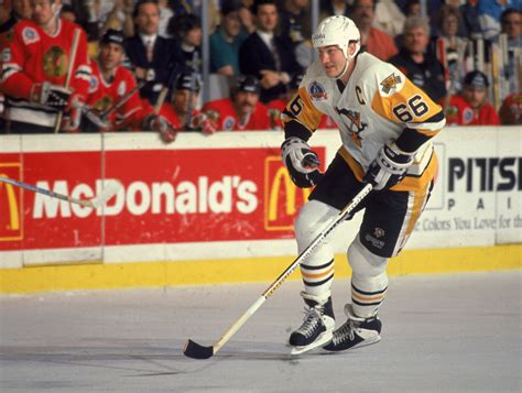 1992-93 Revisited: Mario Lemieux's most magnificent season | theScore.com