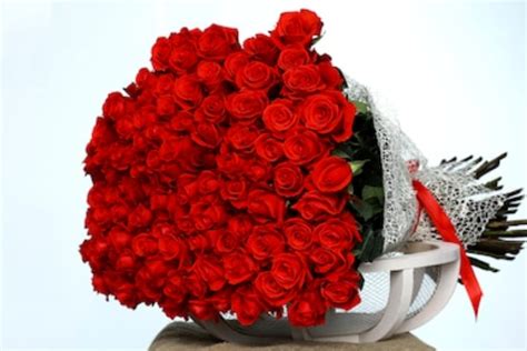 Buy 99 ROSES Bouquet - Flowers Online, Same Day Flower Delivery Melbourne