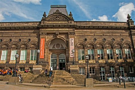 Visiting Leeds: 7 Iconic Sights For The Fans Of History and Art