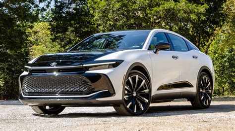 2023 Toyota Crown First Drive Review: A Charming Hybrid Weirdo in ...