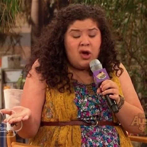 Image - Trish'Singing'.jpg - Austin & Ally Wiki - Wikia