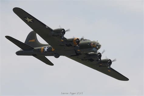 B-17G Memphis Belle by DAZZY-P on DeviantArt