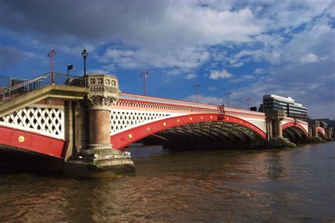 The 33 Bridges on the River Thames - Owlcation