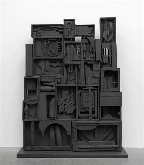 Get to Know American Artist Louise Nevelson (9 Modern Sculptures)