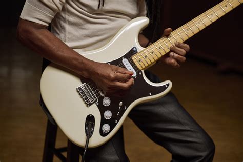 Nile Rodgers Unveils Signature Fender 'Hitmaker' Stratocaster | iHeart