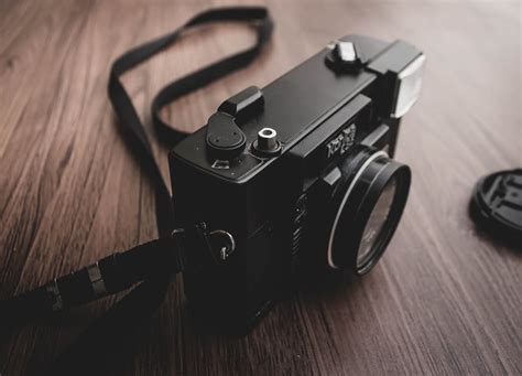 black camera · Free Stock Photo