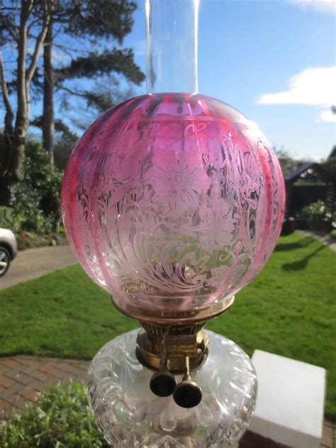 ORIGINAL ANTIQUE CRANBERRY GLASS VICTORIAN DUPLEX OIL LAMP SHADE A/F ...