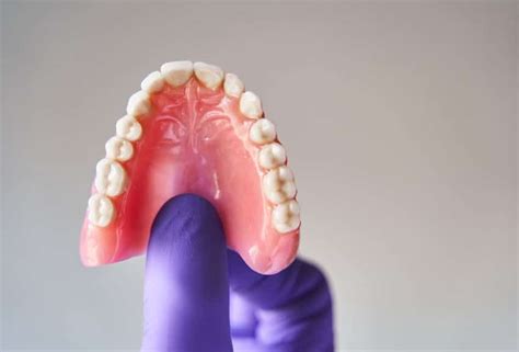 The Proper Use of Denture Adhesive