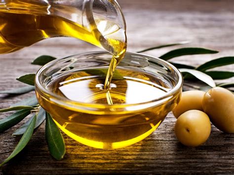 Making Oil From Olives – Homemade Olive Oil Tips