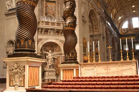 Altar St Peter's Basilica Interior - layaranathali