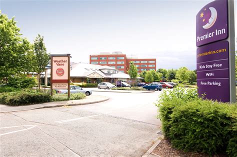 Premier Inn Bracknell Central hotel - HOTELS, RURAL BED AND BREAKFAST, RESTAURANTS, Bracknell ...