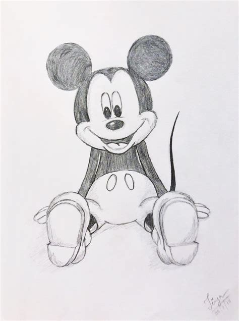 My favorite Mickey Mouse drawing. Such a fun sketch. Disney fan for life. I want to keep ...