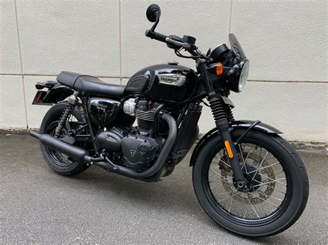 Triumph Bonneville T100 Black Edition. One Owner . Registration date 24/02/2017, Motorcycles ...