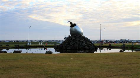 Keflavik airport, departures, Iceland - YouTube