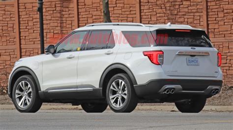 Ford Explorer plug-in hybrid spied on public roads - Autoblog