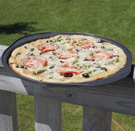 6 Best Pizza Pans – Expert Reviews [Upd. Winter 2024]