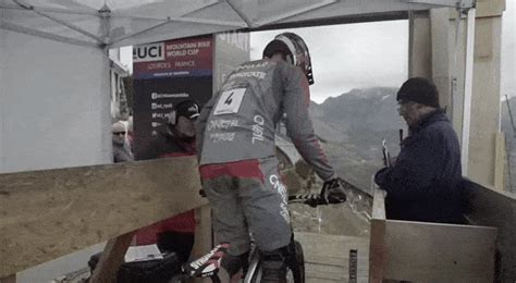 Mountain Biking Bicycles GIF - Find & Share on GIPHY