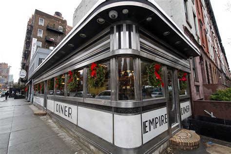 Amanda Freitag's Empire Diner Revamp Fizzles Out After Less Than Two Years - Eater NY