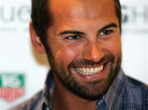 DANIEL MacPHERSON - Entertainment Bureau