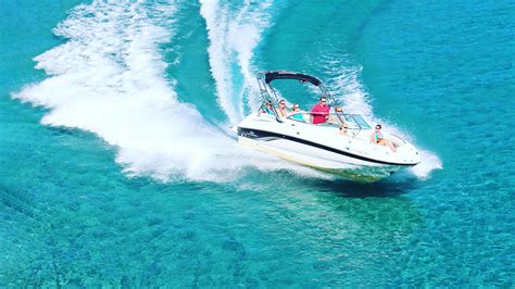 Lake Tahoe Boat Rides - Charter Boat Rentals, Watersports, Yacht Cruises