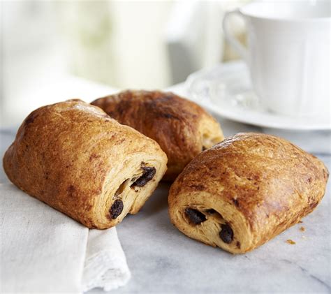 Authentic Gourmet (35) French Chocolate Croissants - Page 1 — QVC.com