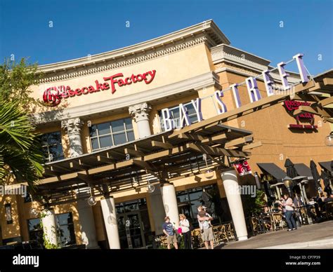 International Plaza and Bay Street Mall, Tampa, FL Stock Photo - Alamy