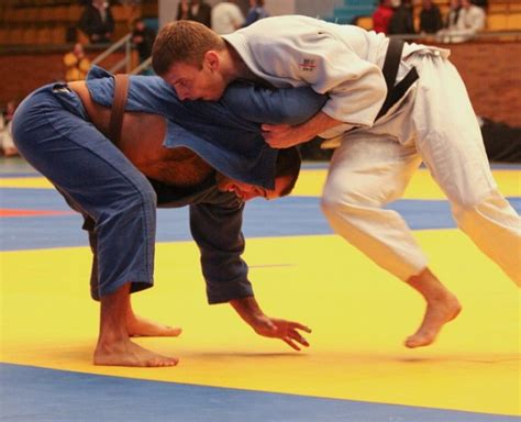 Brazilian Jiu Jitsu – How to Fight? – Physicalguru.com