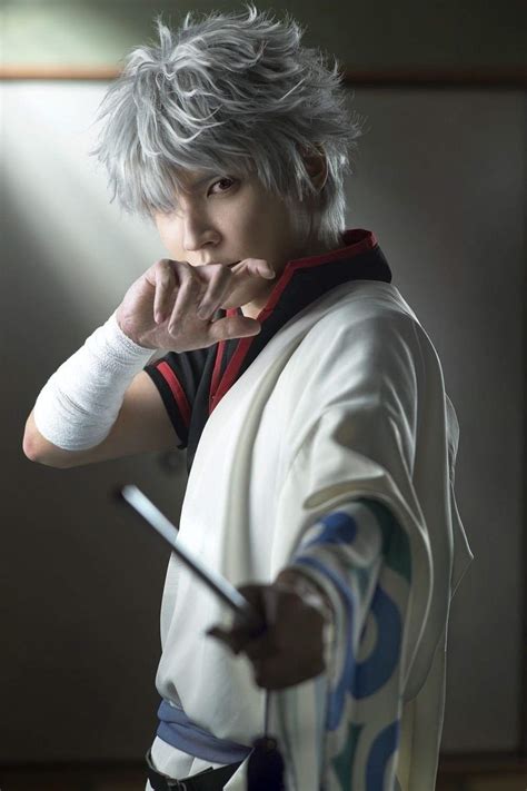 IS THIS THE MOST REALISTIC GINTOKI COSPLAY?!?!?!?!? | Gintama Amino