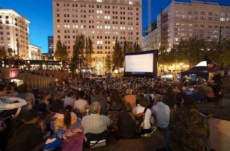 America's Best Outdoor Movie Theaters | HuffPost Life