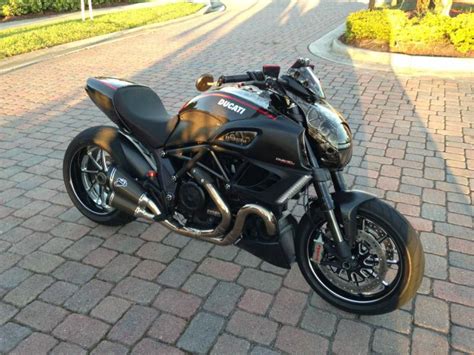 DUCATI DIAVEL CARBON 2011! CUSTOM!!!! for sale on 2040-motos