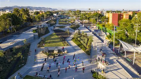 6 Urban Design Projects With Nature-Based Solutions | ArchDaily