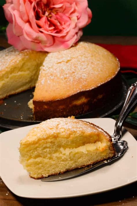 Maldivian Sweetened Condensed Milk Cake (Gerikiru Boakibaa) - International Cuisine