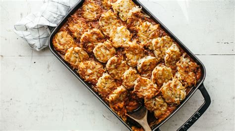 Molly Yeh's Latke Hotdish Recipe | Hotdish recipes, Jewish recipes, Kosher recipes