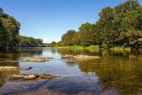 James River Fishing: Complete Angler's Guide - Best Fishing in America