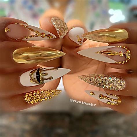 35 Classy Gold Nail Art Designs for Fall | Style VP | Page 27