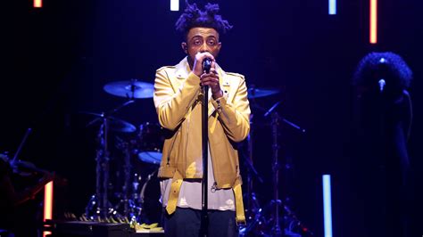 Watch The Tonight Show Starring Jimmy Fallon Highlight: Aminé: Caroline - NBC.com