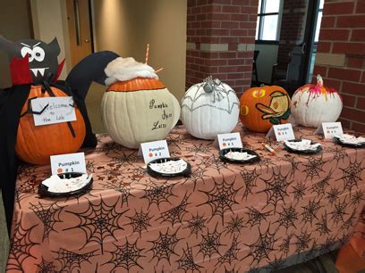 WVCI staff compete in pumpkin-decorating contest | Willamette Valley Cancer Institute