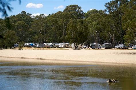 Caravans And Rvs Camping On The Murray River Tocumwal Nsw Australia Stock Photo - Download Image ...