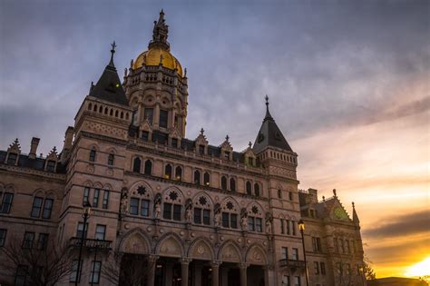 Shot the Connecticut State Capitol at sunset a couple nights ago. : r ...