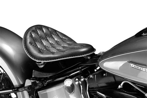 Bobber Solo Seats for Harley-Davidson Softail 2000 - 2017