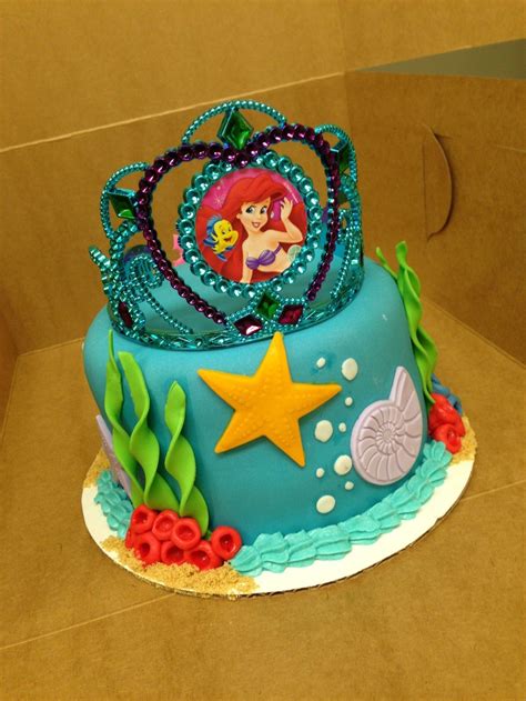 Ariel Birthday Cakes Little Mermaid Birthday Cake Earline Durlacher Looks Like She Wants ...