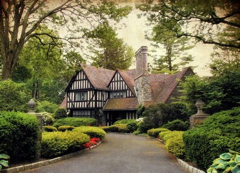 Beautiful English Tudor! | Cute Cottages | Pinterest