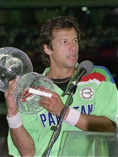 Imran Khan Cricketer | Imran Khan Photos | FanPhobia - Celebrities Database