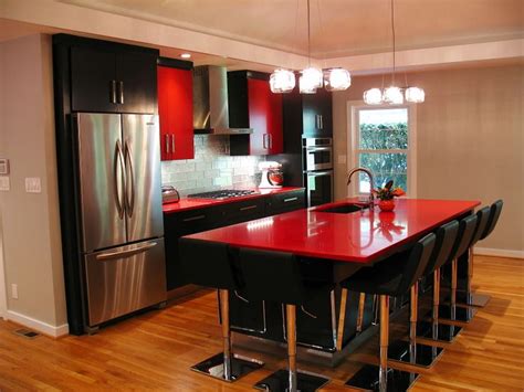 Kitchen... Red quartz in 2019 | Kitchen design, Kitchen countertops ...