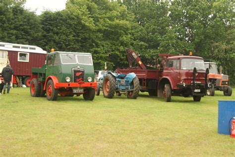 View of a Foden Timber Tractor, a... © Robert Lamb cc-by-sa/2.0 :: Geograph Britain and Ireland